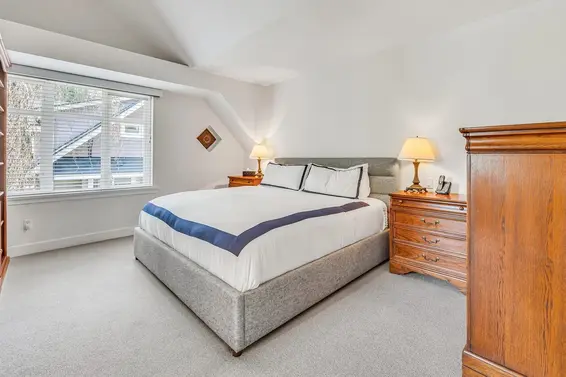 4658 Capilano Road, North Vancouver For Sale - image 23