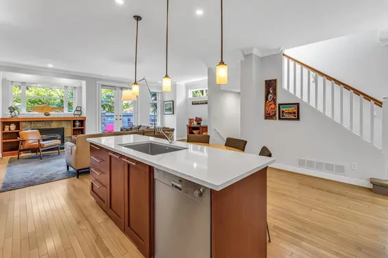 4658 Capilano Road, North Vancouver For Sale - image 4