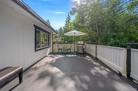 3870 Emerald Drive, North Vancouver For Sale - image 16