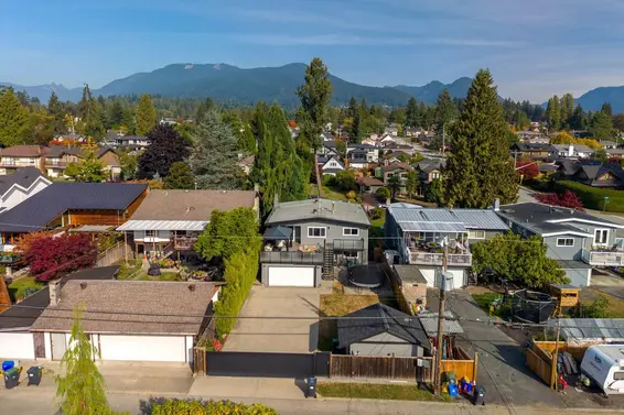 773 East 12th Street, North Vancouver For Sale - image 30