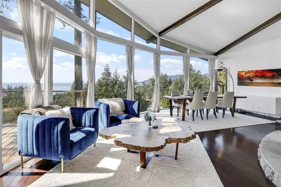 5616 Westport Place, West Vancouver
