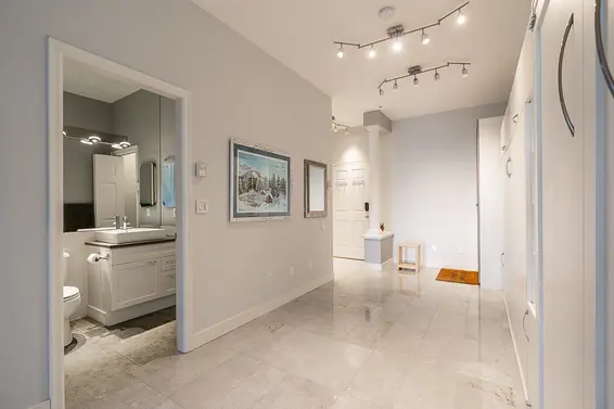 108 131 West 3rd Street, North Vancouver For Sale - image 20