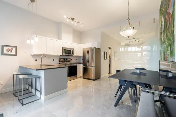 108 131 West 3rd Street, North Vancouver For Sale - image 6