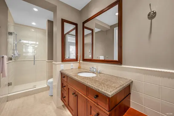 2495 Hudson Court, West Vancouver For Sale - image 25