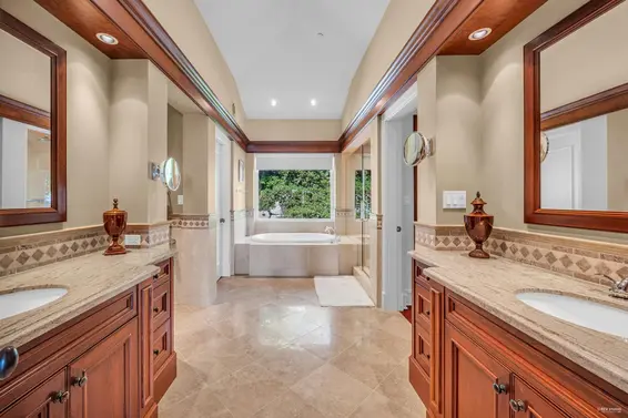 2495 Hudson Court, West Vancouver For Sale - image 30