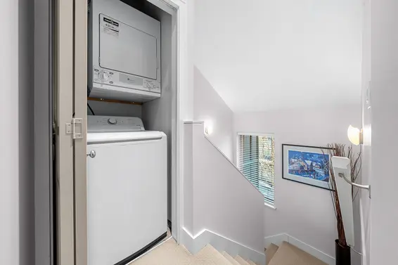 5 897 Premier Street, North Vancouver For Sale - image 28