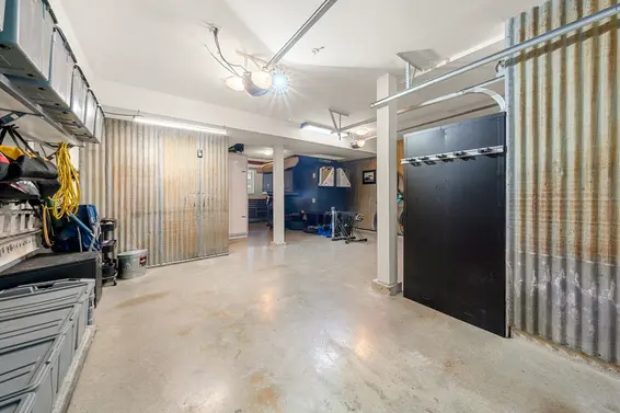 5 897 Premier Street, North Vancouver For Sale - image 33