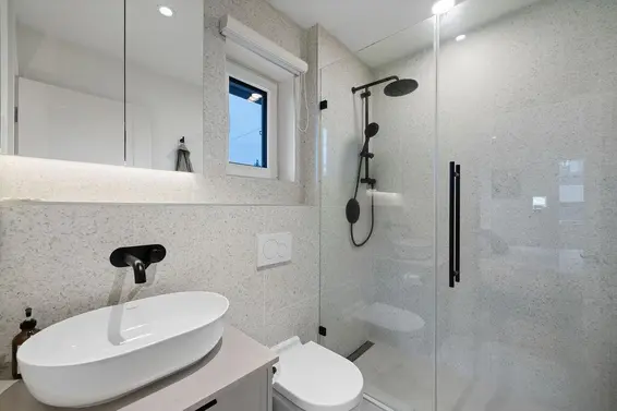 27 632 East 3rd Street, North Vancouver For Sale - image 21