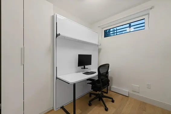 27 632 East 3rd Street, North Vancouver For Sale - image 30