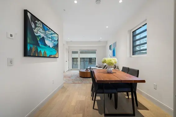 27 632 East 3rd Street, North Vancouver For Sale - image 6