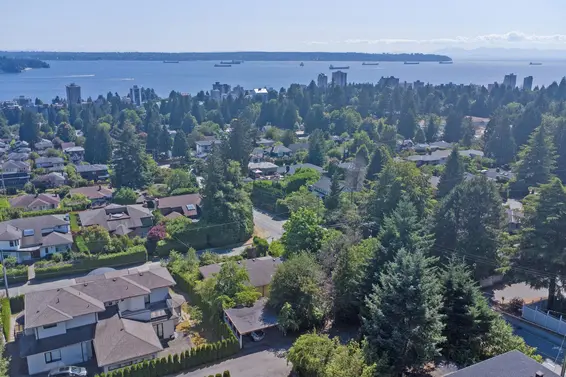 1485 Lawson Avenue, West Vancouver