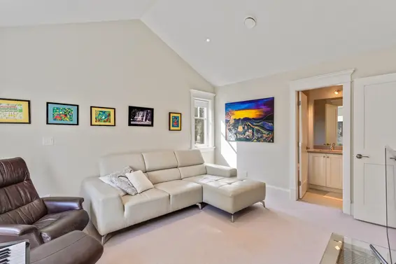 2228 Mahon Avenue, North Vancouver For Sale - image 20