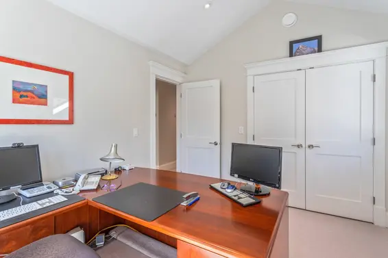 2228 Mahon Avenue, North Vancouver For Sale - image 23