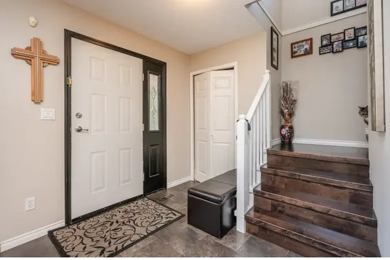 1528 Bond Street, North Vancouver For Sale - image 5