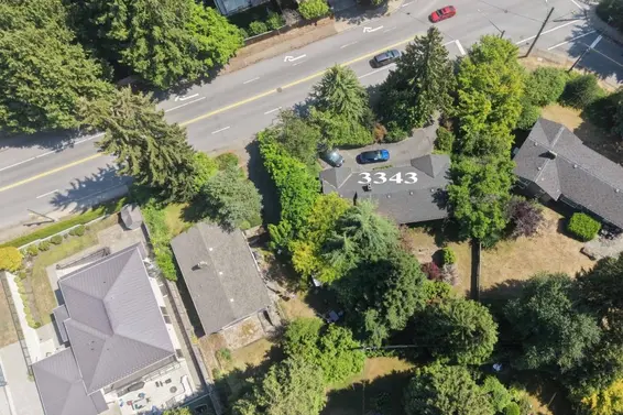 3343 Highland Boulevard, North Vancouver For Sale - image 2