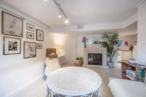 221 West 23rd Street, North Vancouver For Sale - image 27