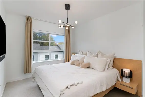 218 2045 Heritage Park Lane, North Vancouver For Sale - image 14