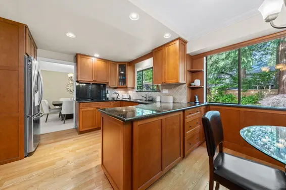1168 Canyon Boulevard, North Vancouver For Sale - image 14