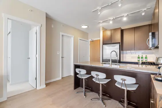 408 135 West 2nd Street, North Vancouver For Sale - image 14