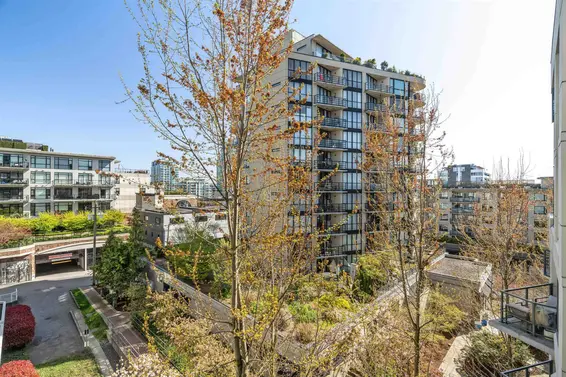 408 135 West 2nd Street, North Vancouver For Sale - image 25