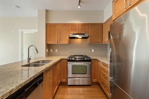 407 1111 East 27 Street, North Vancouver For Sale - image 9