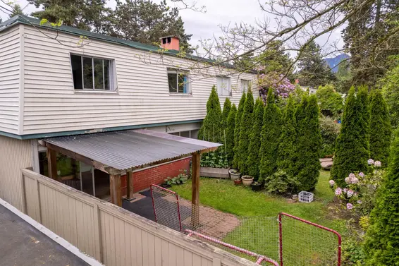 613 Westview Crescent, North Vancouver For Sale - image 1