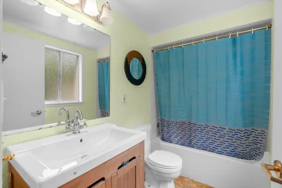 613 Westview Crescent, North Vancouver For Sale - image 21