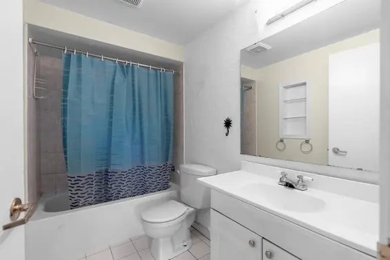 613 Westview Crescent, North Vancouver For Sale - image 22