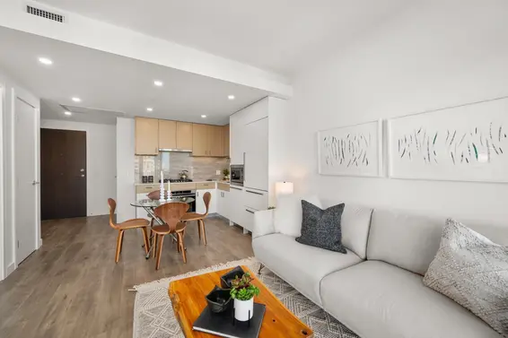 2203 200 Klahanie Court, West Vancouver For Sale - image 10