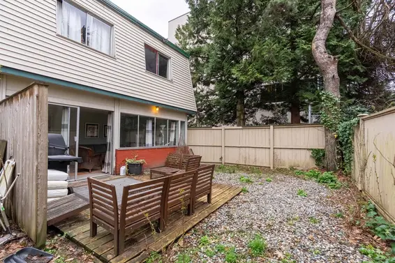 713 Westview Drive, North Vancouver For Sale - image 2