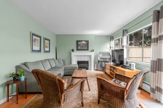 713 Westview Drive, North Vancouver For Sale - image 5