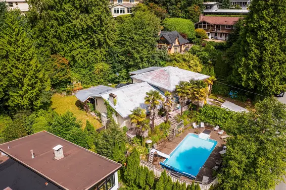 4535 Mountain Highway, North Vancouver For Sale - image 4