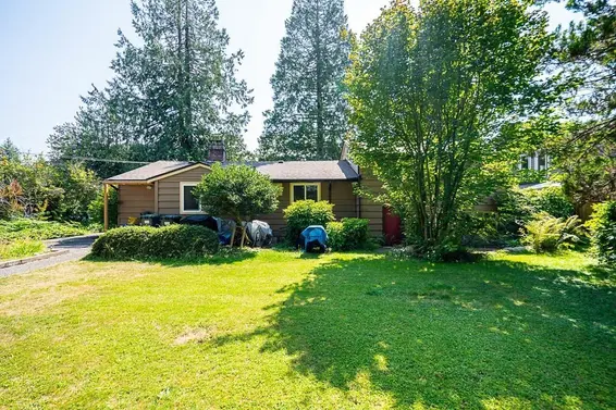 894 East 13th Street, North Vancouver For Sale - image 7