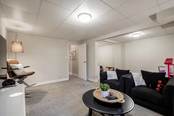 2076 Purcell Way, North Vancouver For Sale - image 28