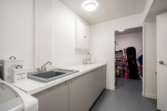 2076 Purcell Way, North Vancouver For Sale - image 31