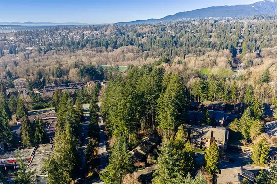 2076 Purcell Way, North Vancouver For Sale - image 36