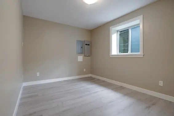 4986 Shirley Avenue, North Vancouver For Sale - image 28