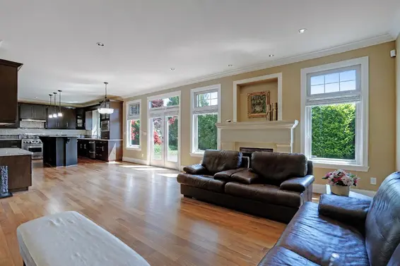 4986 Shirley Avenue, North Vancouver For Sale - image 6