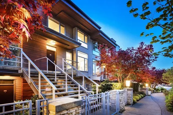 204 735 West 15th Street, North Vancouver For Sale - image 2