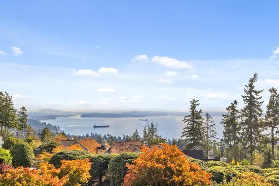 5401 West Vista Court, West Vancouver For Sale - image 21