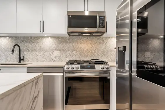 #146 545 East 2nd Street, North Vancouver For Sale - image 12