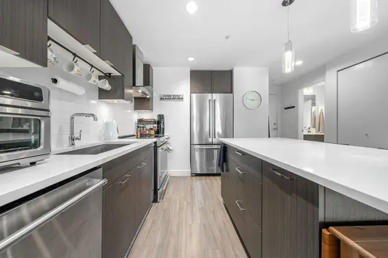 412 719 West 3rd Street, North Vancouver For Sale - image 7