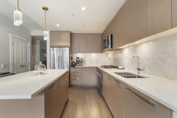 418 2651 Library Lane, North Vancouver For Sale - image 8