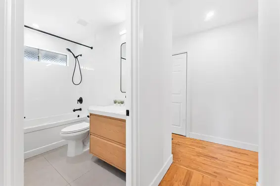 502 555 West 28th Street, North Vancouver For Sale - image 25