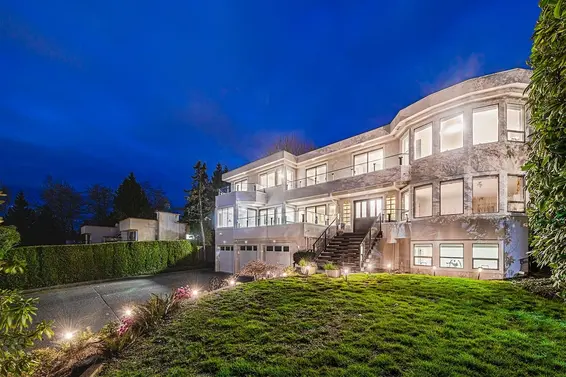 2523 Westhill Drive, West Vancouver For Sale - image 2