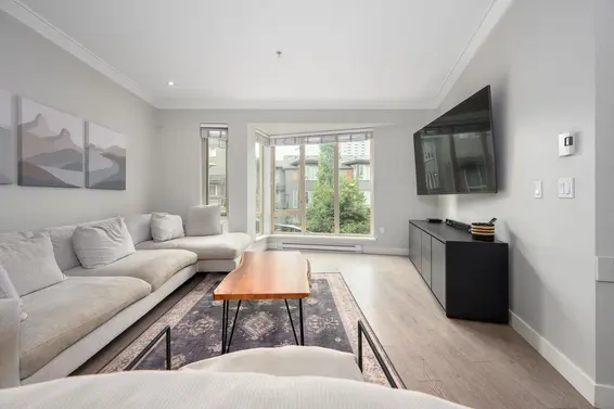 20 757 Orwell Street, North Vancouver For Sale - image 5