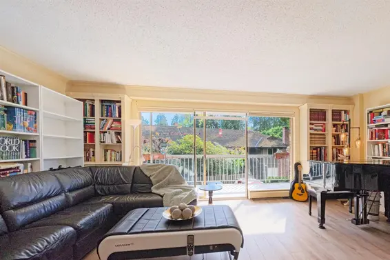 1218 235 Keith Road, West Vancouver For Sale - image 3