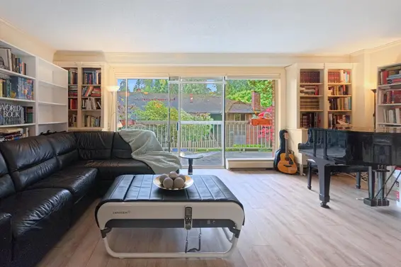 1218 235 Keith Road, West Vancouver For Sale - image 4