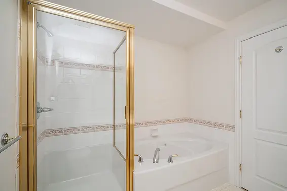 207 678 West Queens Road, North Vancouver For Sale - image 16