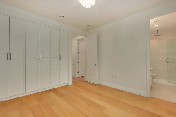 261 East 23rd Street, North Vancouver For Sale - image 13